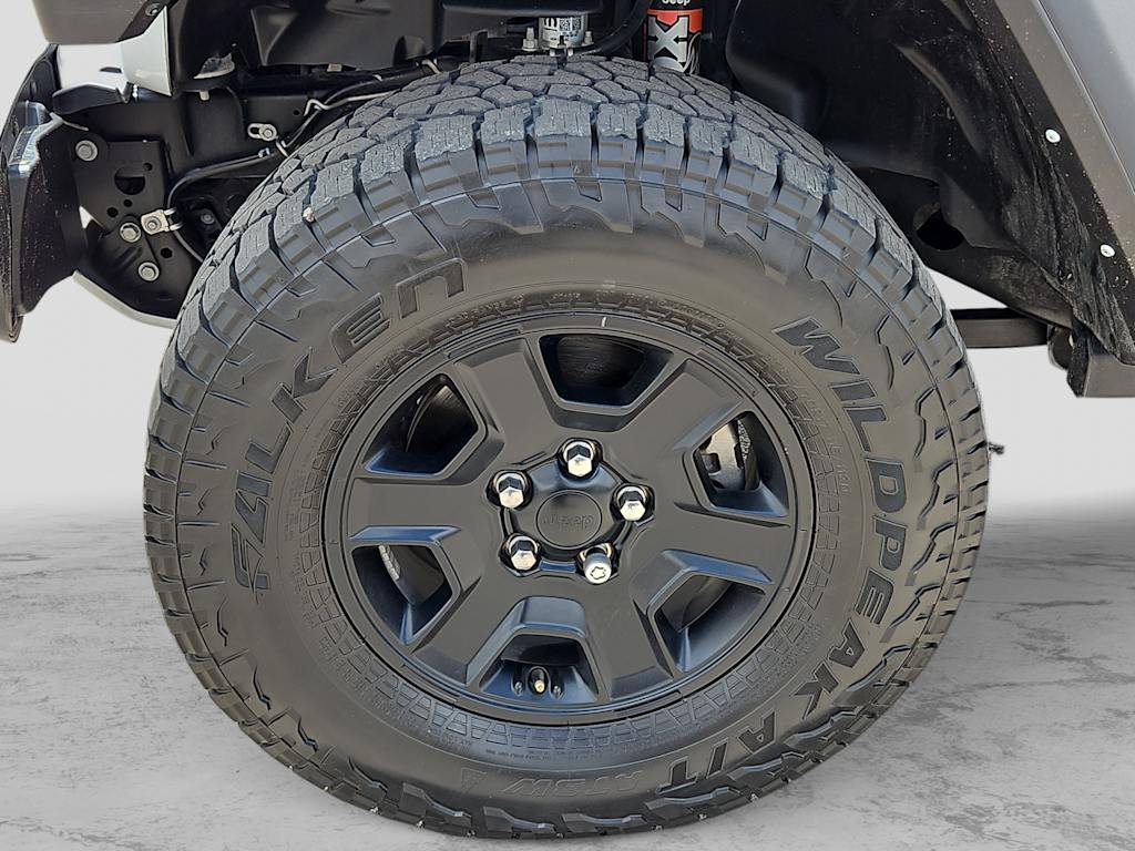 Thumbnail: 2022 Jeep Gladiator - 6