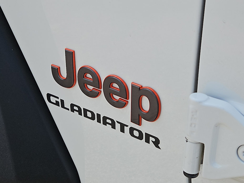 Thumbnail: 2022 Jeep Gladiator - 15