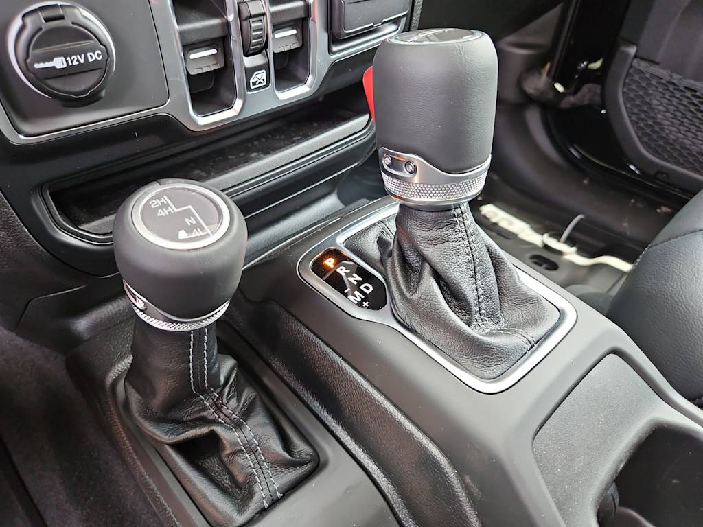 Thumbnail: 2026 Jeep Gladiator - 15