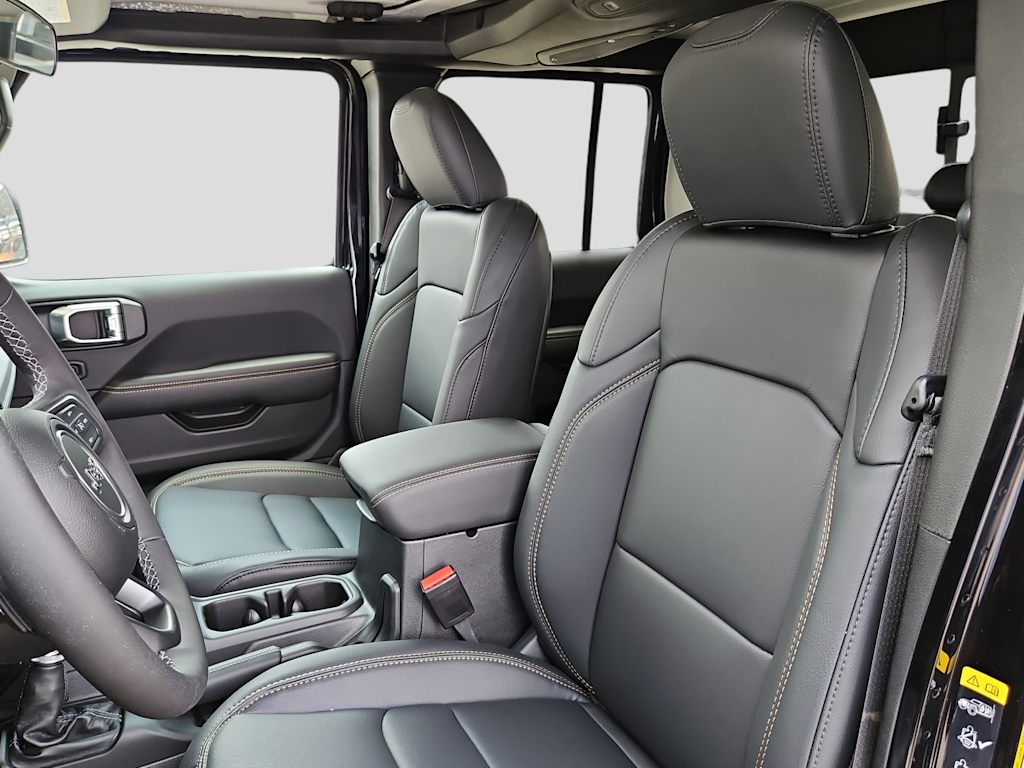 Thumbnail: 2026 Jeep Gladiator - 10