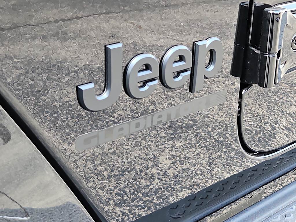 Thumbnail: 2026 Jeep Gladiator - 23