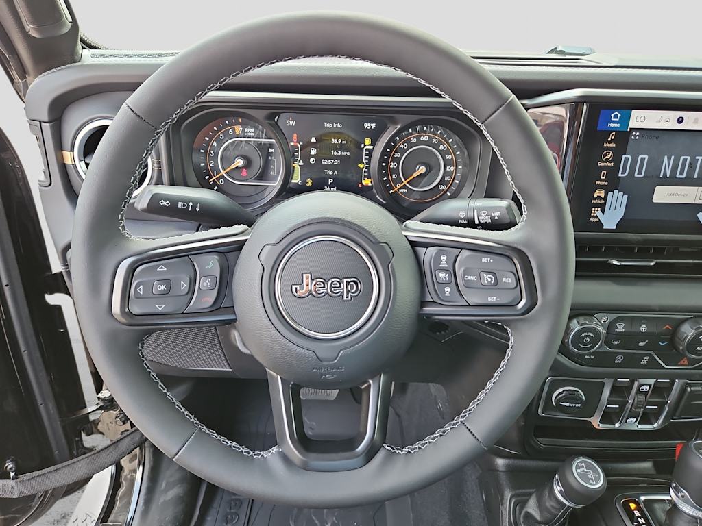 Thumbnail: 2026 Jeep Gladiator - 13