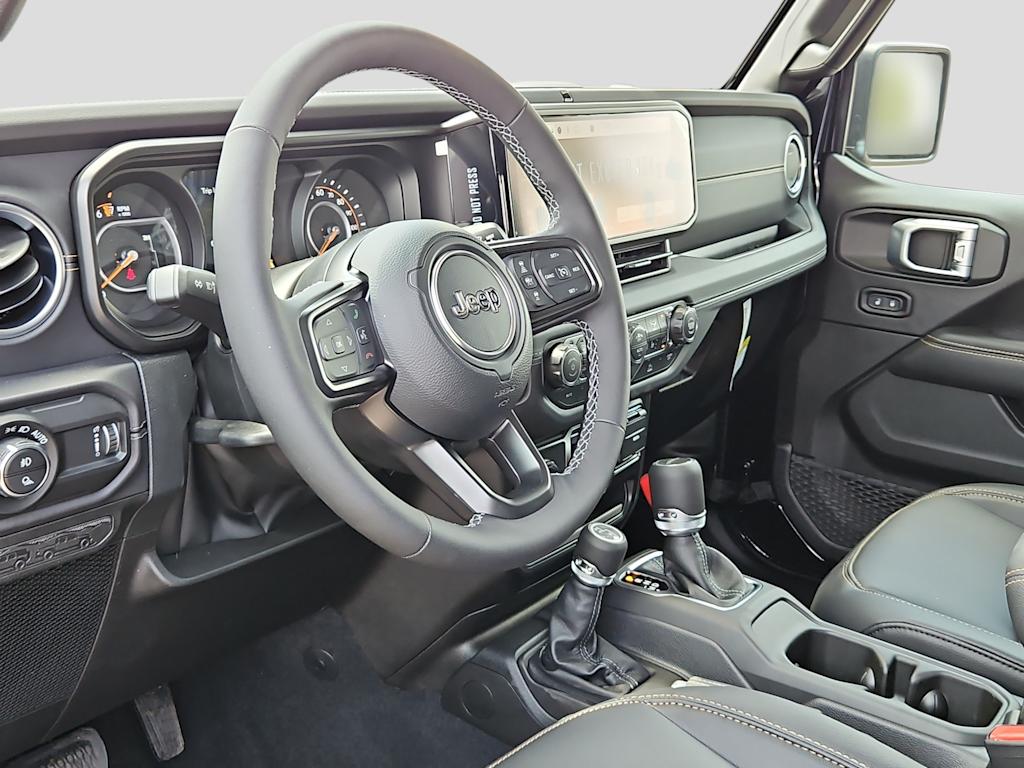 Thumbnail: 2026 Jeep Gladiator - 2