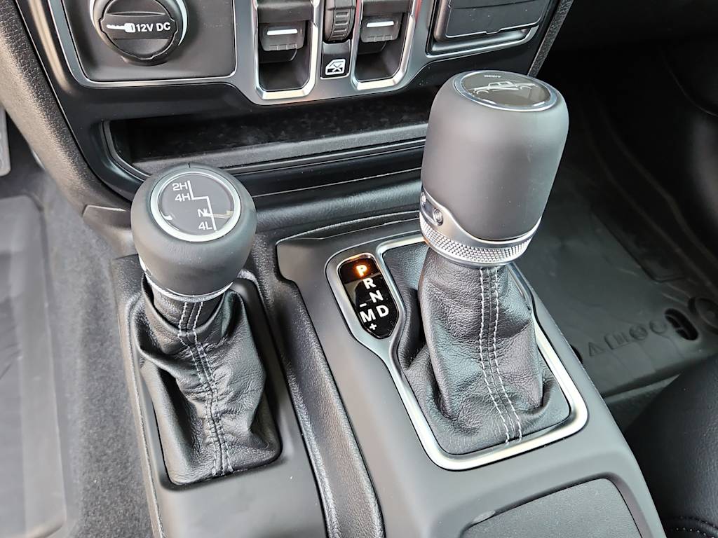 Thumbnail: 2026 Jeep Gladiator - 11