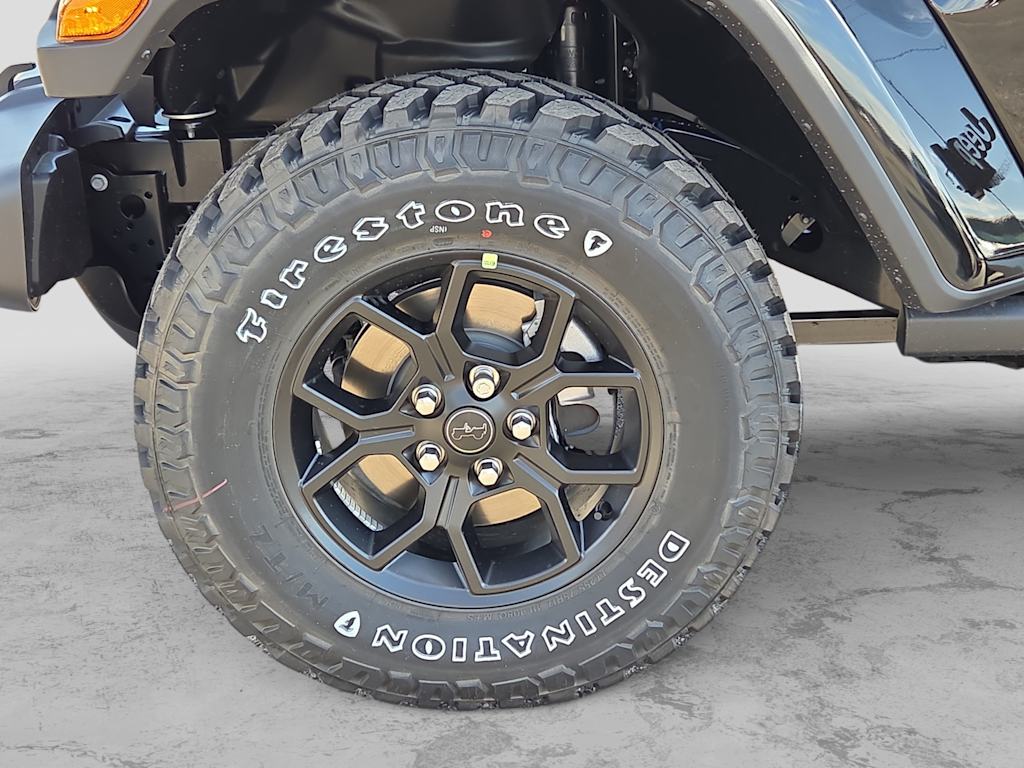 Thumbnail: 2026 Jeep Gladiator - 8