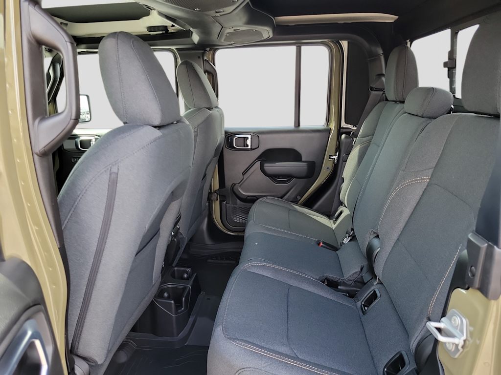 Thumbnail: 2025 Jeep Gladiator - 12