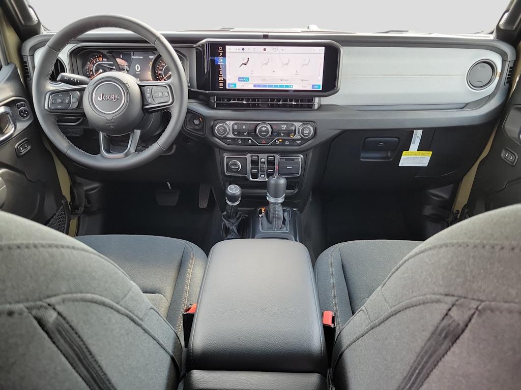 Thumbnail: 2025 Jeep Gladiator - 9