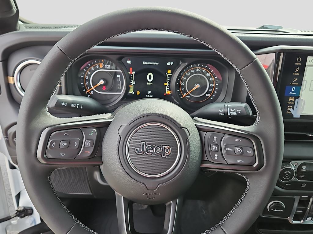 Thumbnail: 2026 Jeep Gladiator - 14