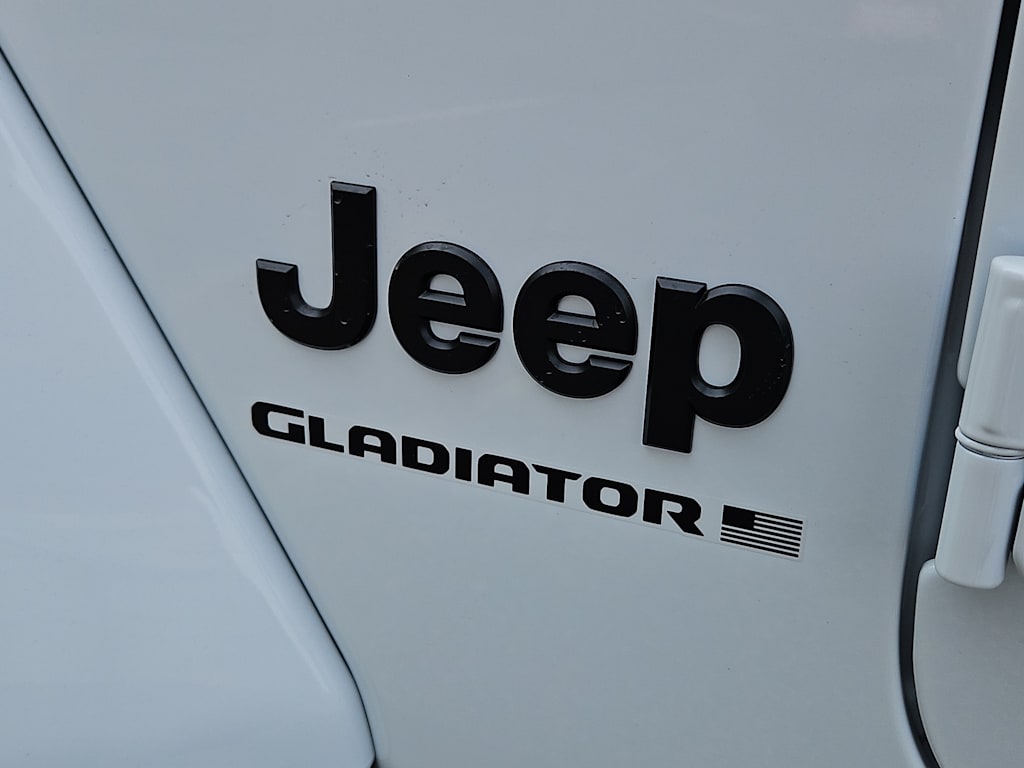 Thumbnail: 2026 Jeep Gladiator - 7