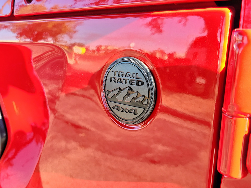 Thumbnail: 2026 Jeep Gladiator - 17