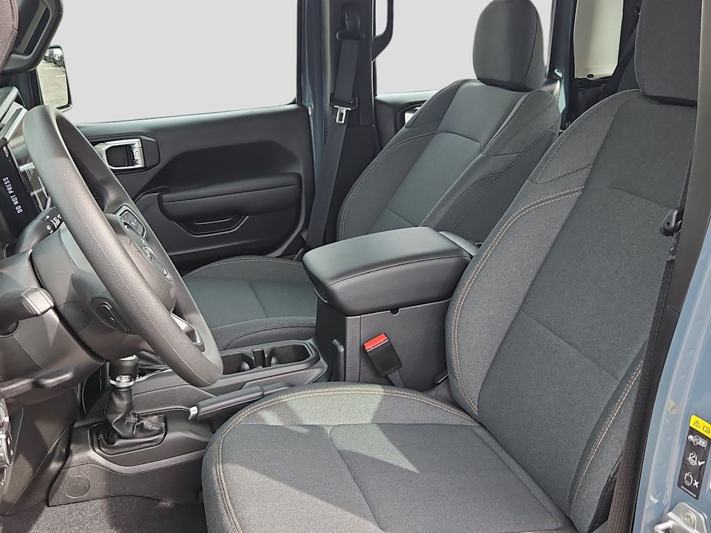 Thumbnail: 2026 Jeep Gladiator - 11