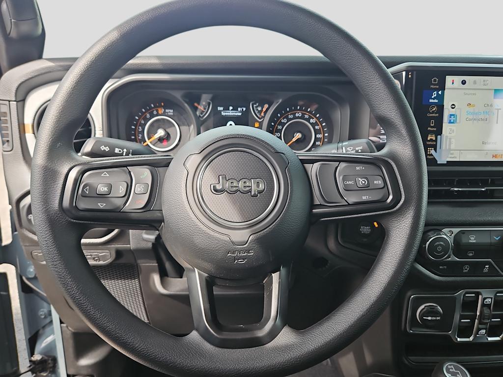 Thumbnail: 2026 Jeep Gladiator - 14