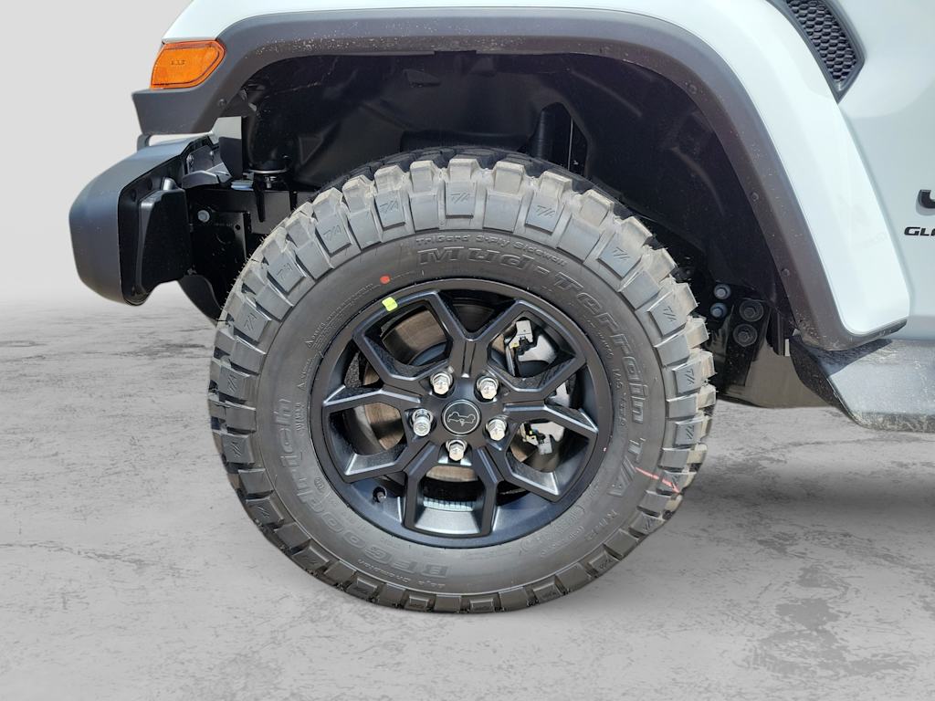 Thumbnail: 2026 Jeep Gladiator - 7