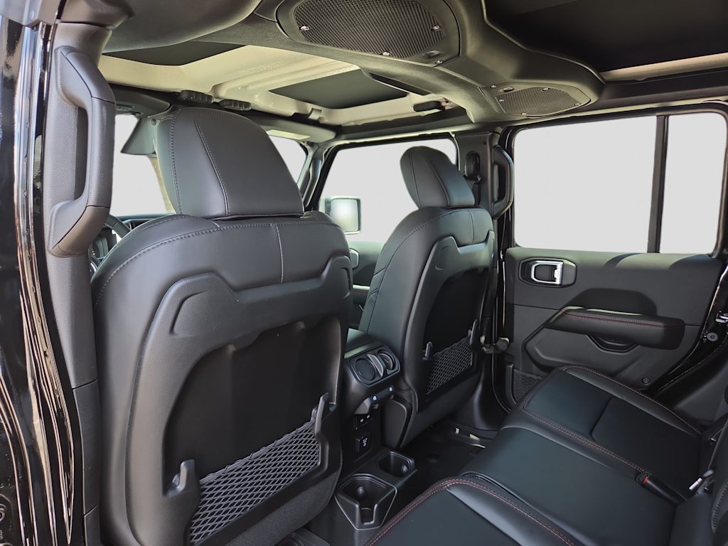 Thumbnail: 2026 Jeep Gladiator - 11