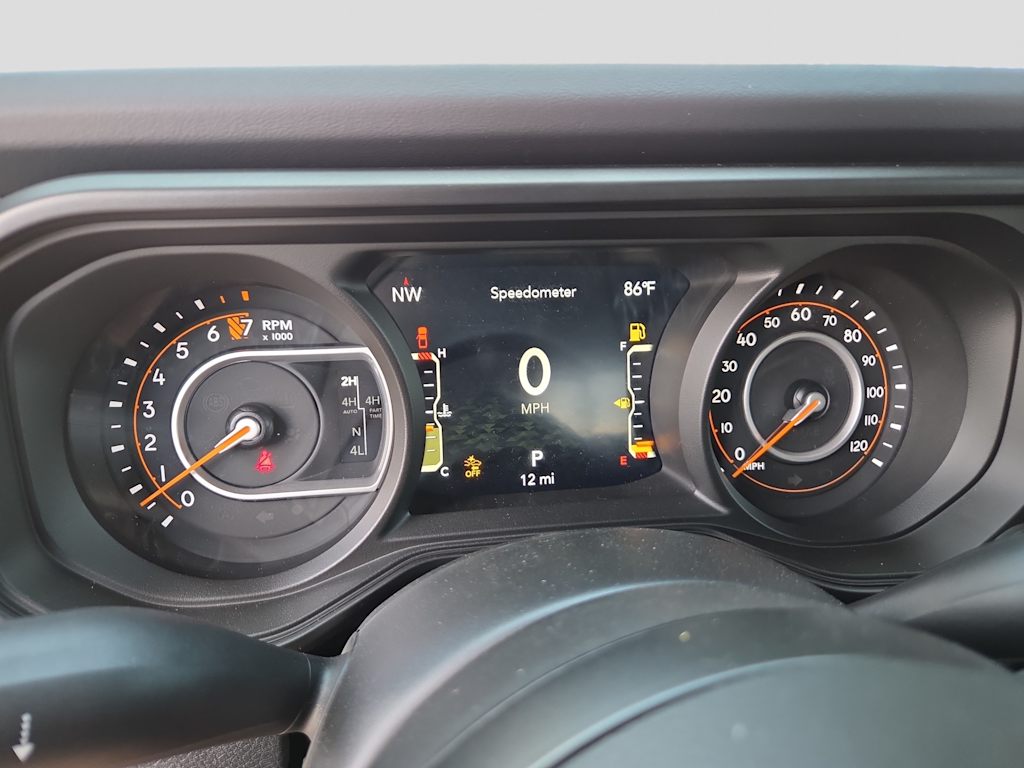 Thumbnail: 2026 Jeep Gladiator - 15