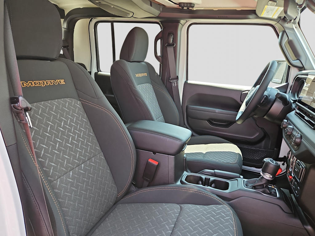 Thumbnail: 2026 Jeep Gladiator - 11