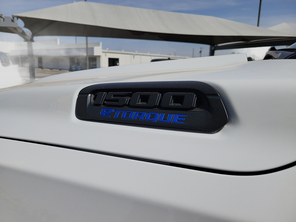 Thumbnail: 2026 RAM 1500 - 25