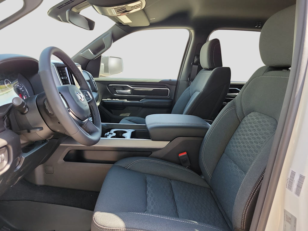 Thumbnail: 2026 RAM 1500 - 9