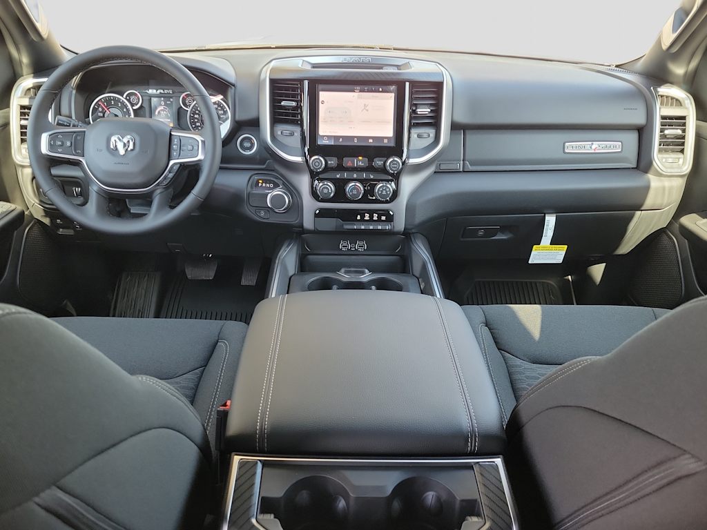 Thumbnail: 2026 RAM 1500 - 9