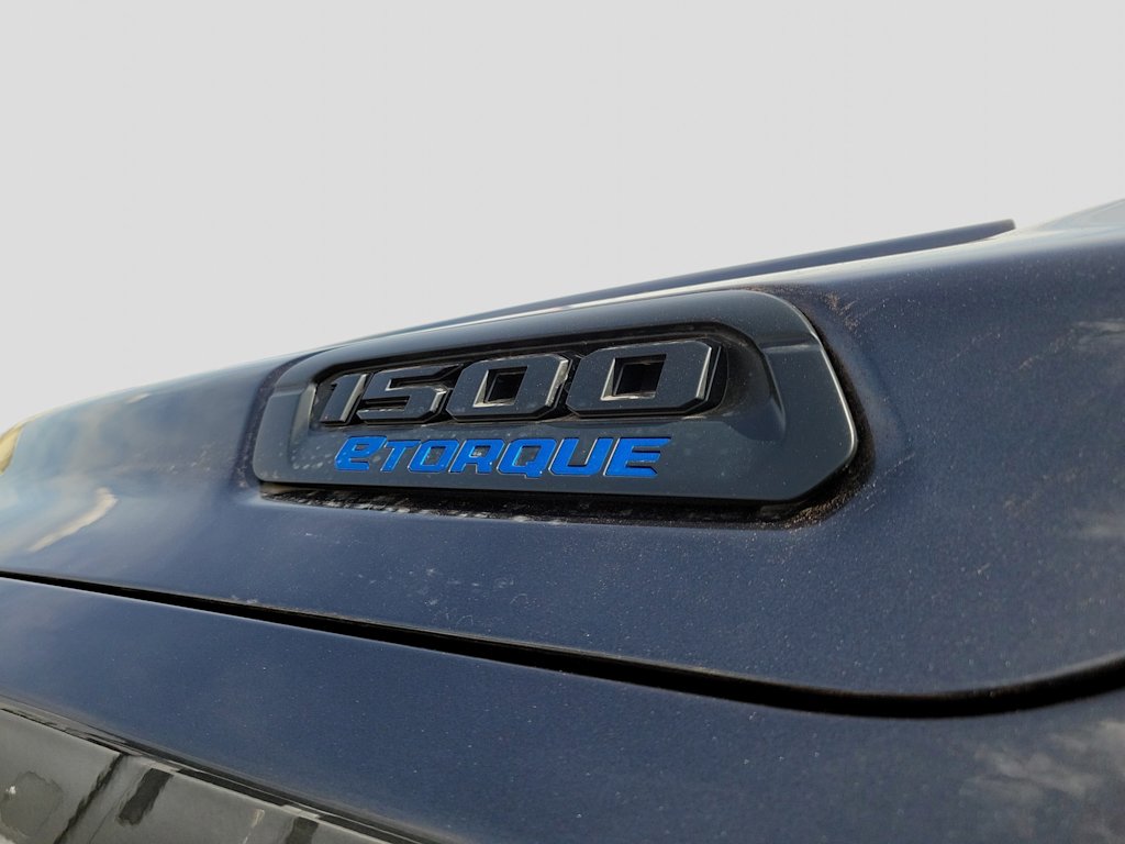 Thumbnail: 2026 RAM 1500 - 16