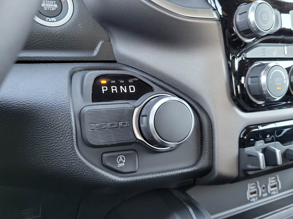 Thumbnail: 2026 RAM 1500 - 27