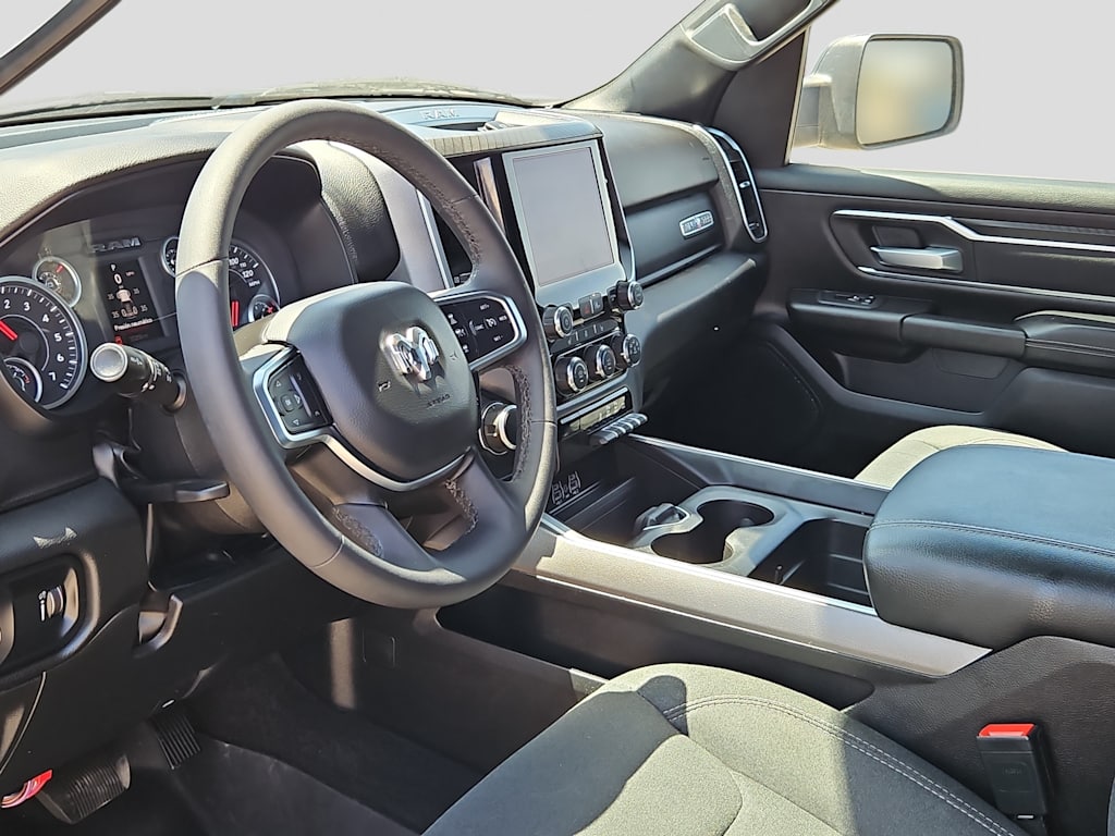 Thumbnail: 2025 RAM 1500 - 2