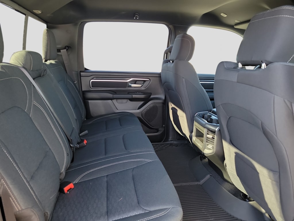 Thumbnail: 2026 RAM 1500 - 17