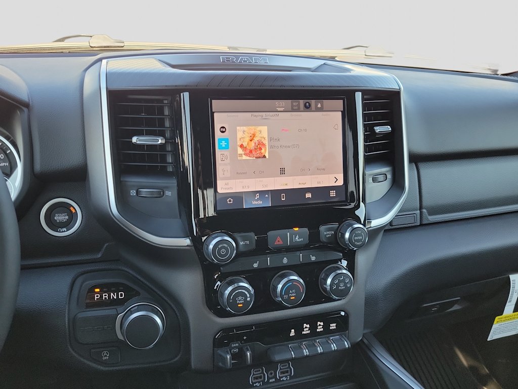 Thumbnail: 2026 RAM 1500 - 29