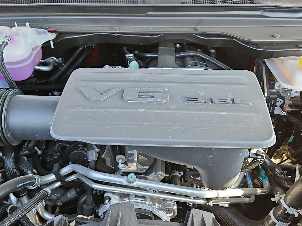 Thumbnail: 2026 RAM 1500 - 9