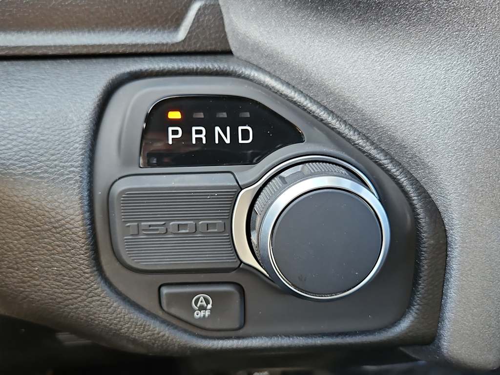 Thumbnail: 2026 RAM 1500 - 16