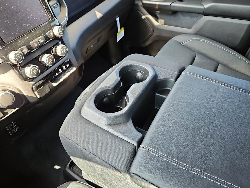 Thumbnail: 2026 RAM 1500 - 25