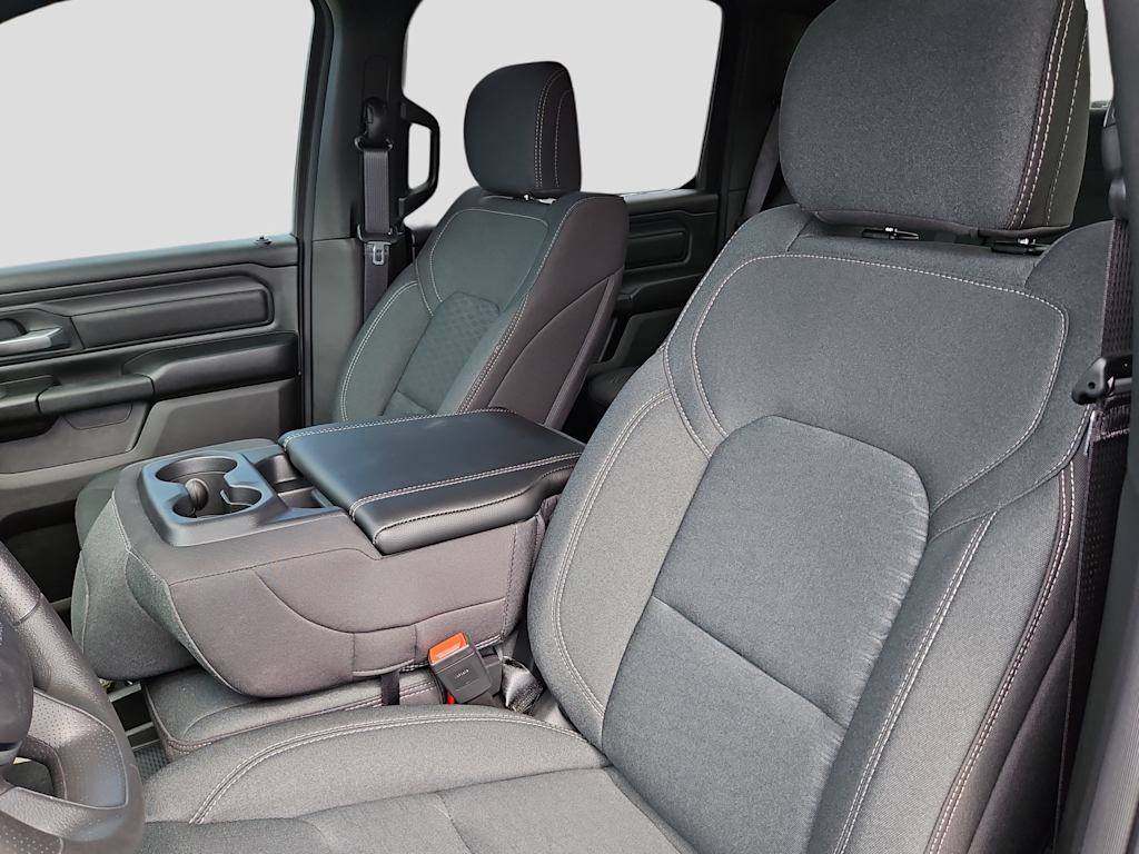 Thumbnail: 2026 RAM 1500 - 10