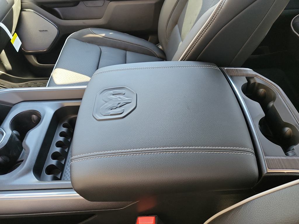 Thumbnail: 2026 RAM 1500 - 26