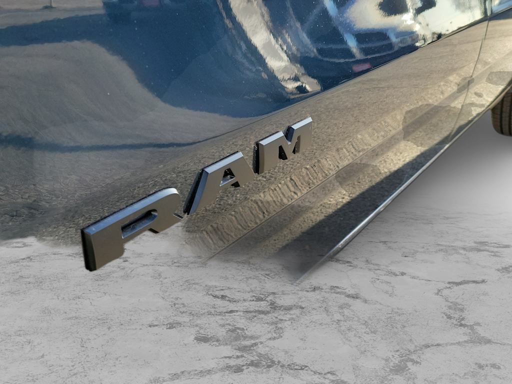 Thumbnail: 2026 RAM 1500 - 7