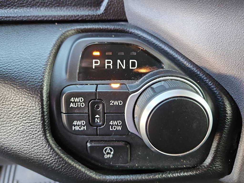 Thumbnail: 2025 RAM 1500 - 24