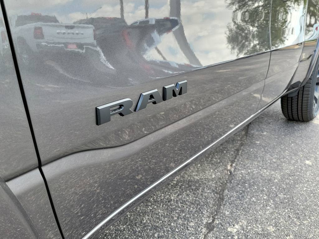 Thumbnail: 2025 RAM 1500 - 7
