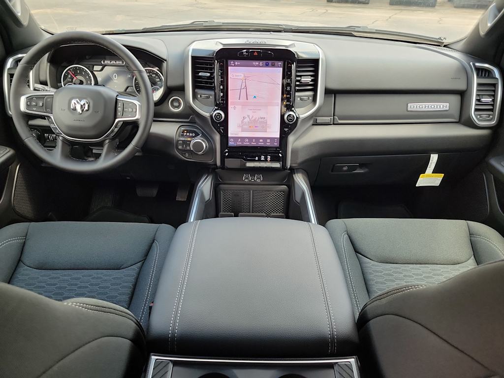 Thumbnail: 2025 RAM 1500 - 9