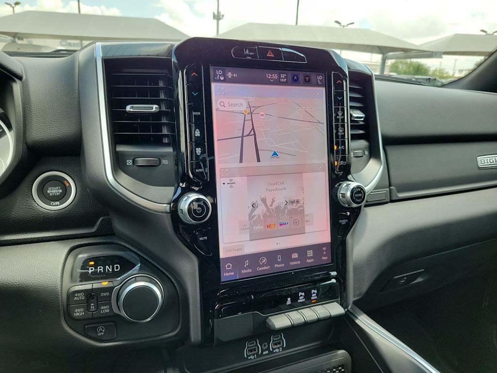 Thumbnail: 2025 RAM 1500 - 21