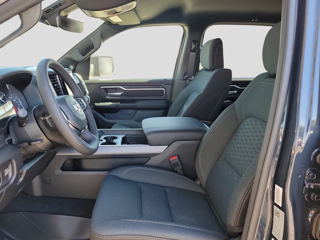 Thumbnail: 2026 RAM 1500 - 10