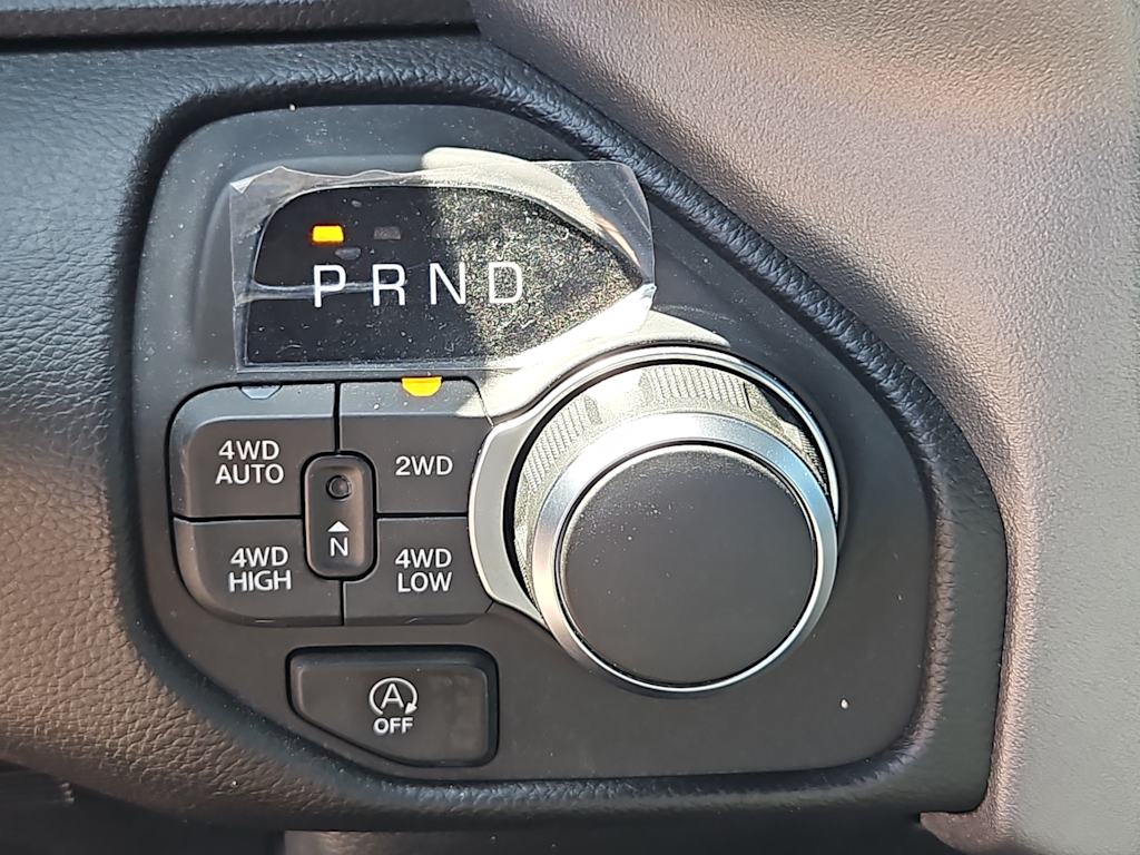 Thumbnail: 2025 RAM 1500 - 14