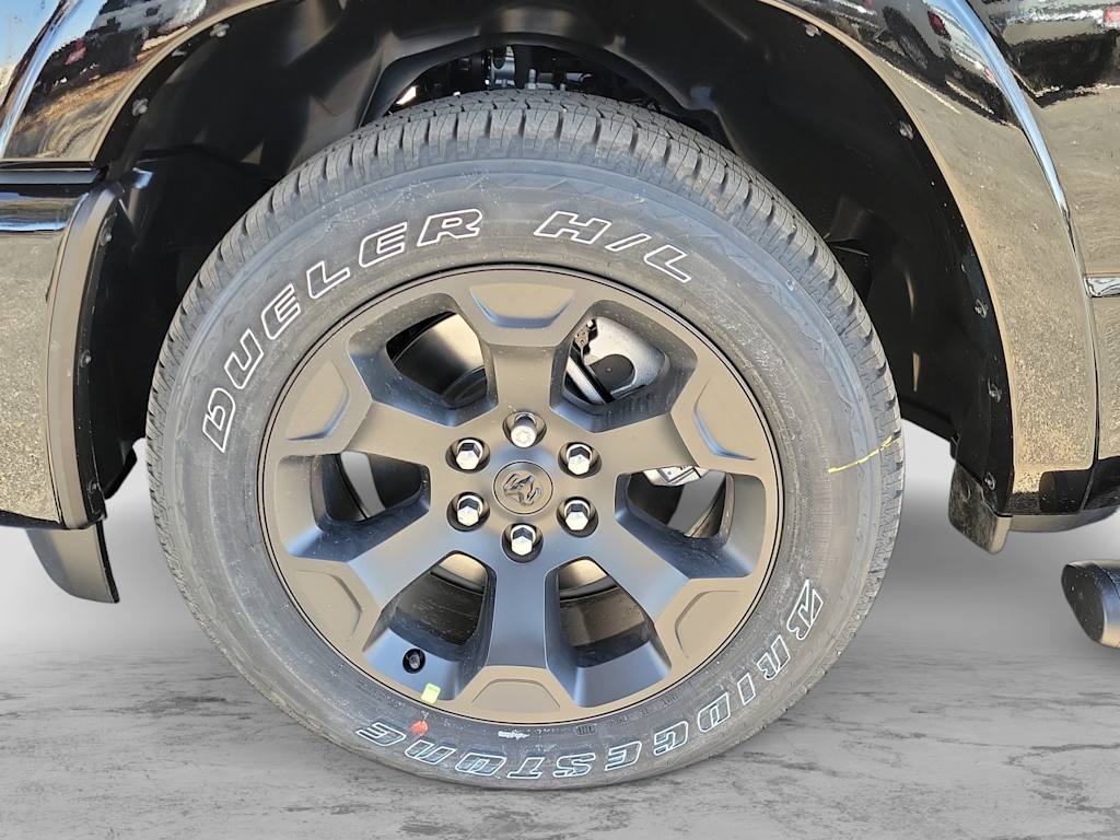 Thumbnail: 2026 RAM 1500 - 8