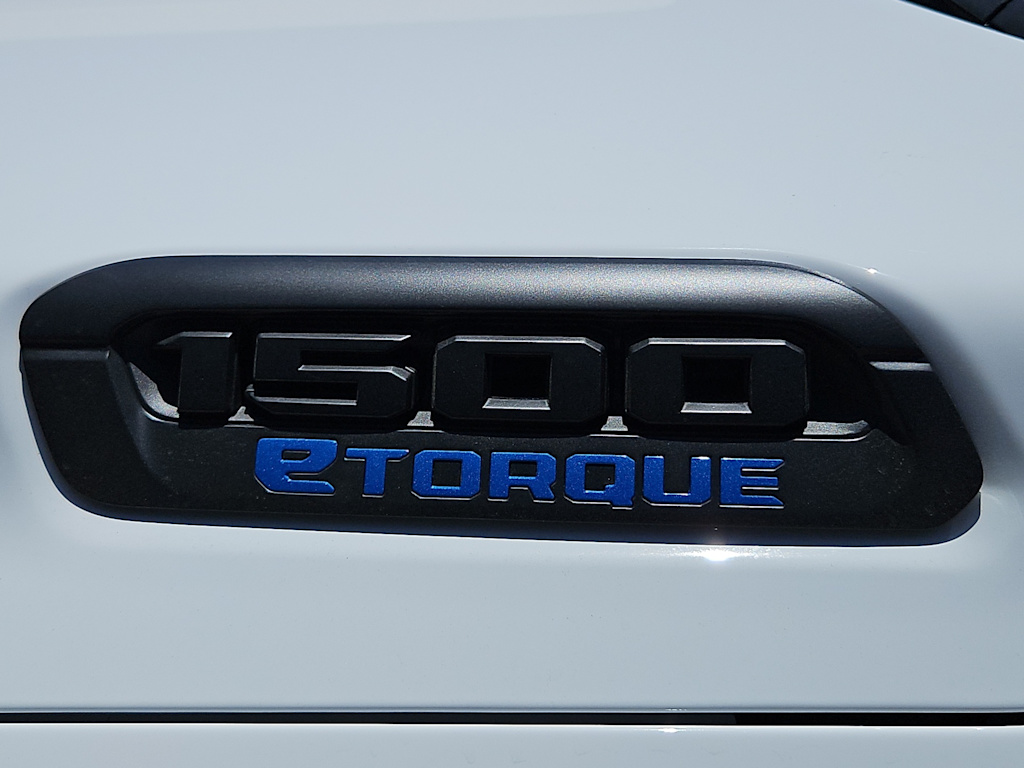 Thumbnail: 2026 RAM 1500 - 7