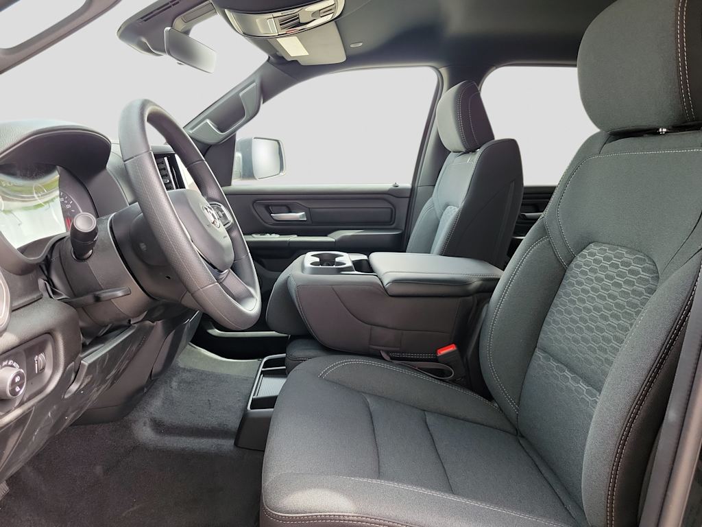 Thumbnail: 2026 RAM 1500 - 10