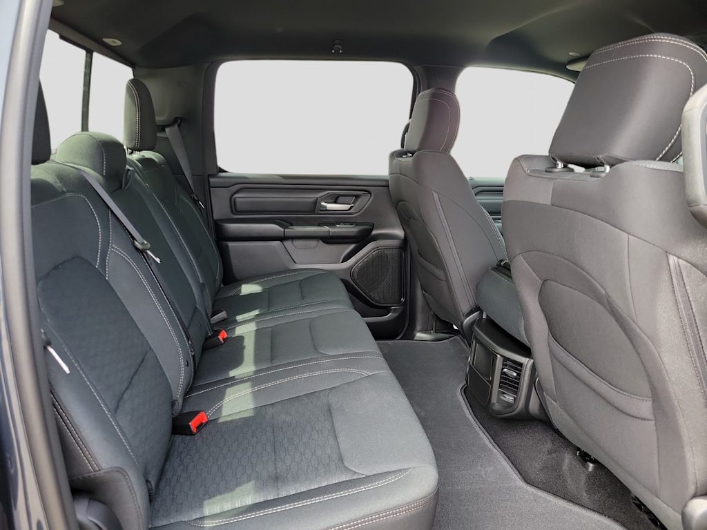 Thumbnail: 2026 RAM 1500 - 16