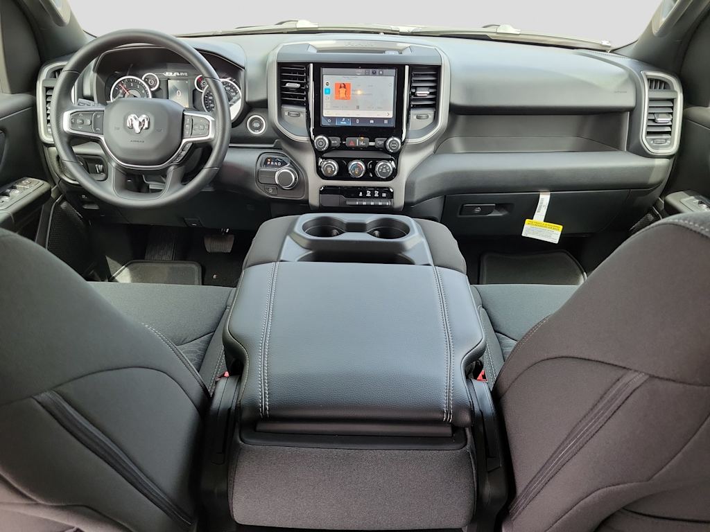 Thumbnail: 2026 RAM 1500 - 9