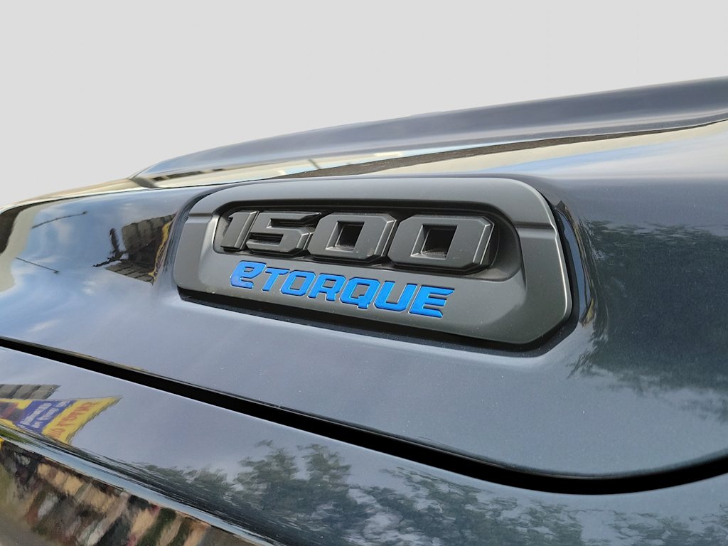 Thumbnail: 2026 RAM 1500 - 15