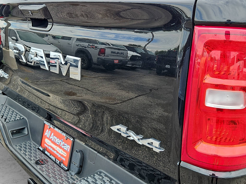 Thumbnail: 2025 RAM 1500 - 25