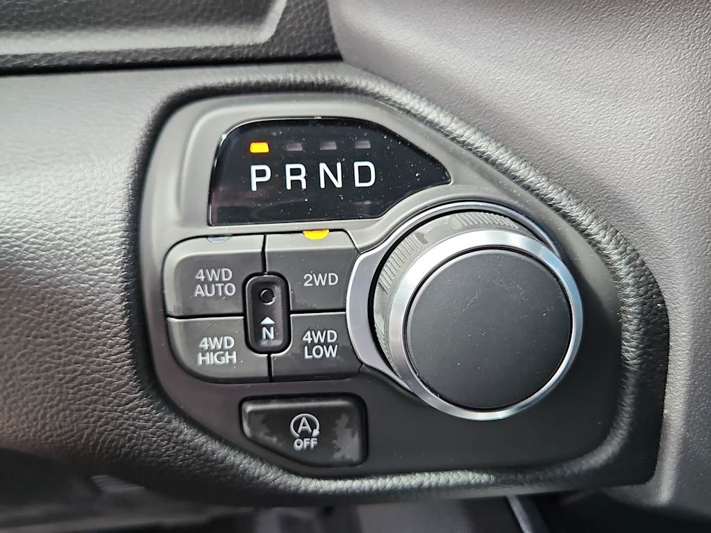 Thumbnail: 2026 RAM 1500 - 24