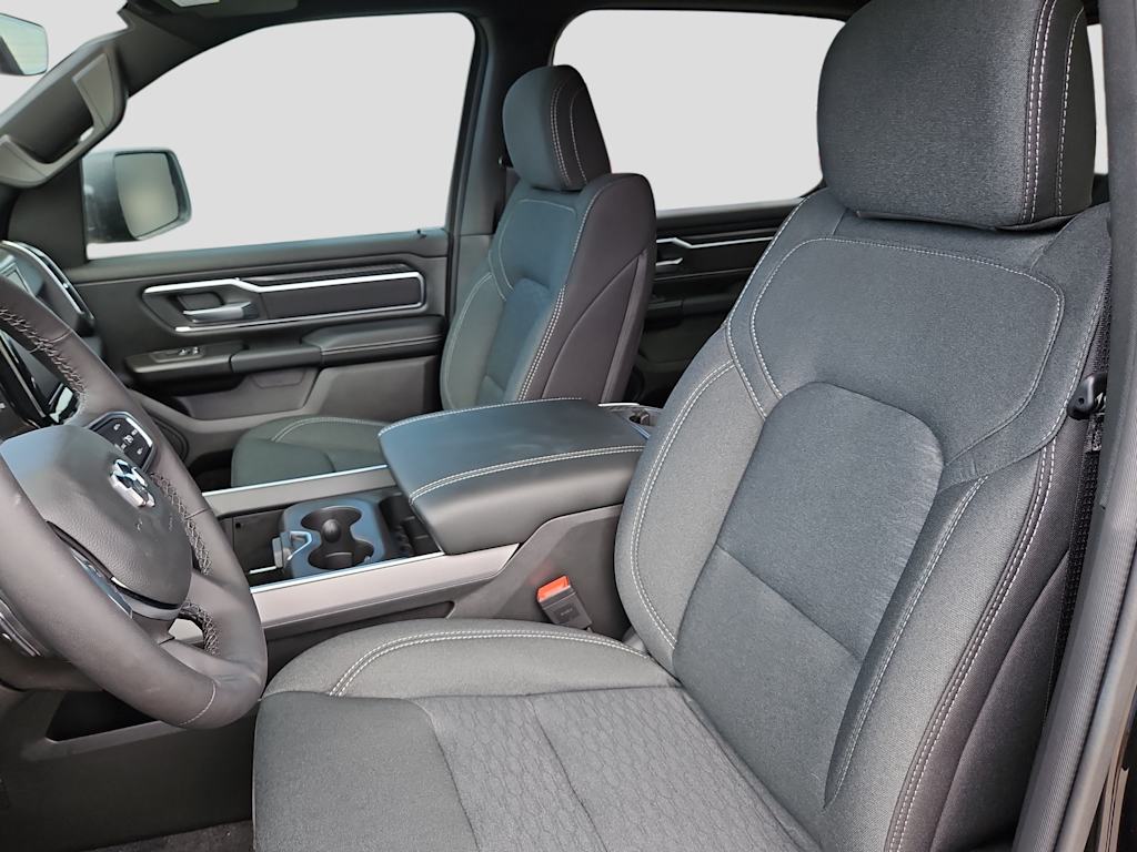 Thumbnail: 2026 RAM 1500 - 10