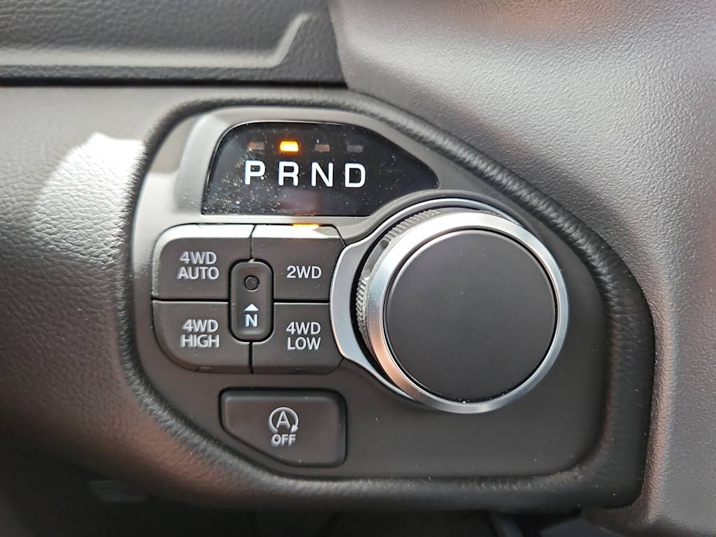 Thumbnail: 2026 RAM 1500 - 22